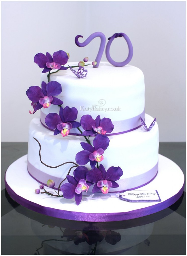 Bespoke Celebration and Wedding Cakes and classes Enfield