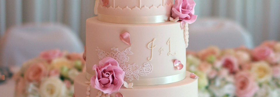 Bespoke Celebration Cakes KatyBakey